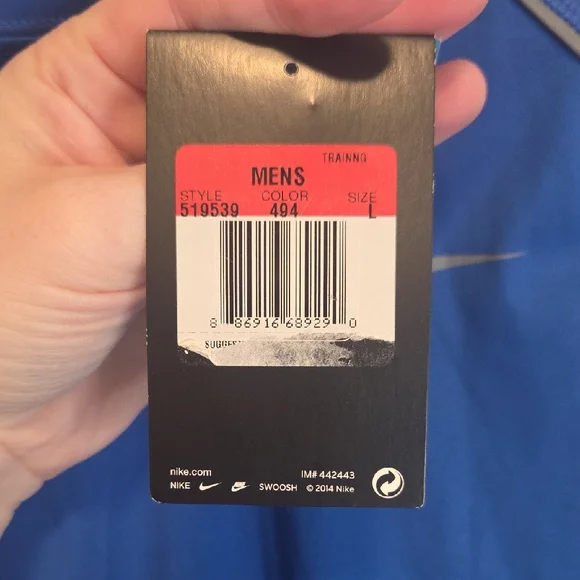 Nike Men's Blue and Gray Short Sleeve Tee - Picture 7 of 7